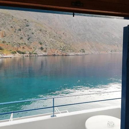 شقة Maistrali Studio With Sea View لوترون المظهر الخارجي الصورة