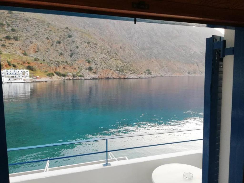 شقة Maistrali Studio With Sea View لوترون المظهر الخارجي الصورة